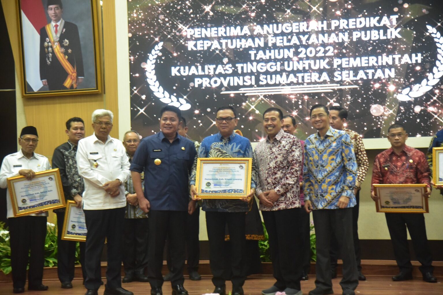 Kabupaten Empat Lawang Terima Predikat Kualitas Tinggi Dalam Hal Pelayanan Publik Tahun 2022 Kalahkan Kabupaten Lahat, Pagaralam dan Prabumulih