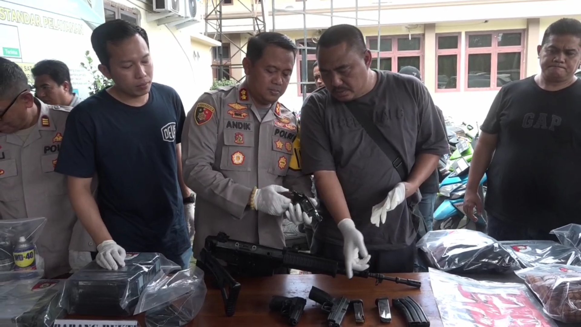4 Jenis Senjata Otomatis Pabrikan Ditemukan, Lampung Darurat Senjata Api