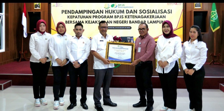 Minim informasi Hukum, Kejari Bandar Lampung berikan Pendampingan Hukum Dan Sosialisasi Kepatuhan Program BPJS Ketenagakerjaan