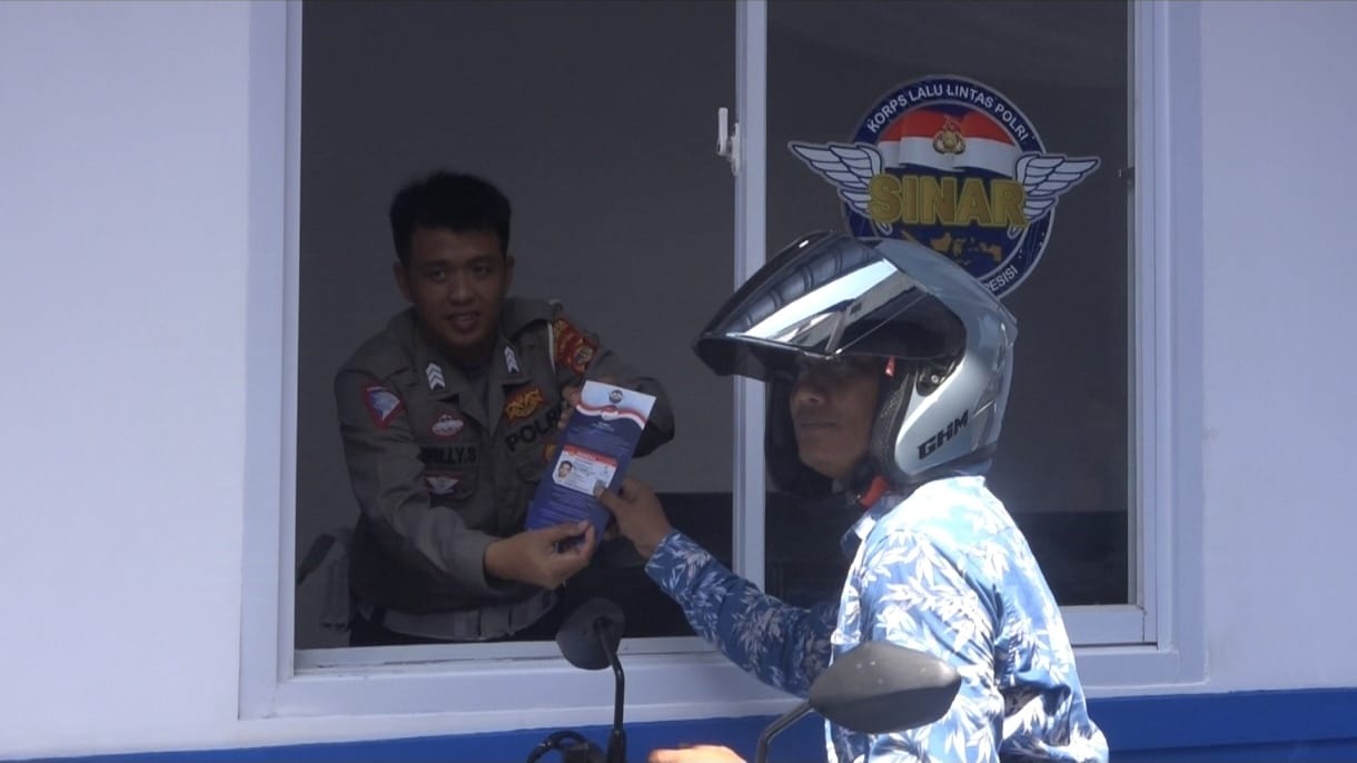 Layanan Perpanjang SIM dan ETLE Drive Thru Resmi Hadir di Bandar Lampung