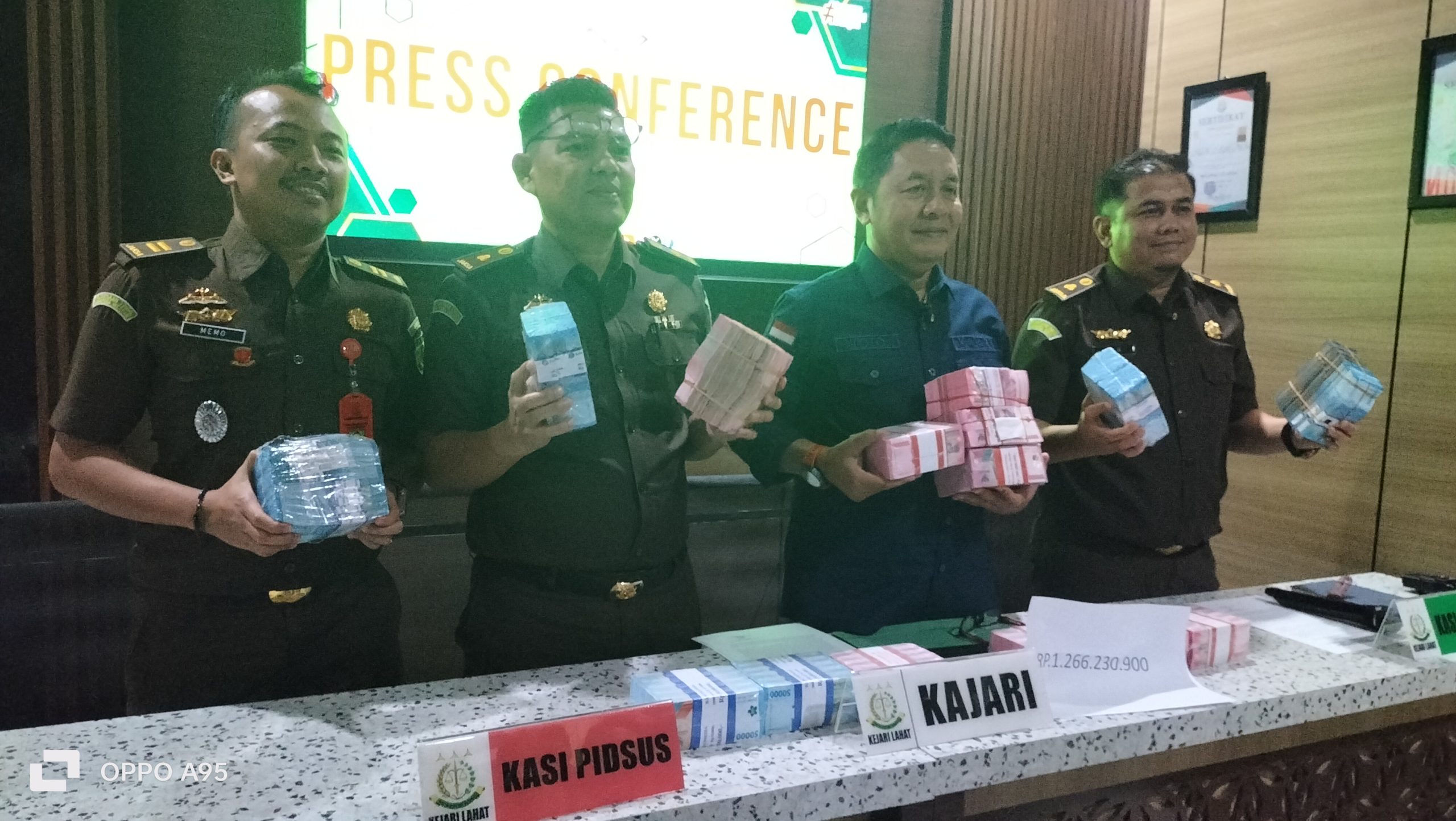 Wow…Mantan Kadis PMD Dan Direktur CV.CDI Ditetapkan Jadi Tersangka Tindak Pidana Korupsi Kegiatan Fiktif Pembuatan Peta Desa T.A 2023