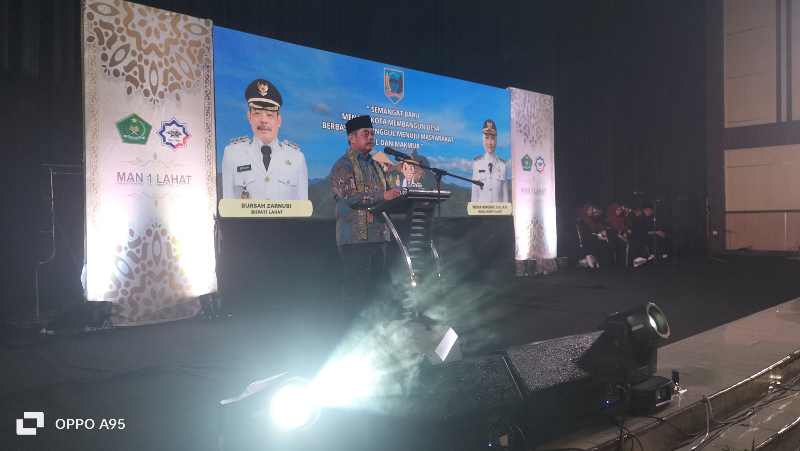 Ini Pesan Bupati Lahat Saat Hadiri Pelapasan Siswa Kelas XII MAN 1 Lahat